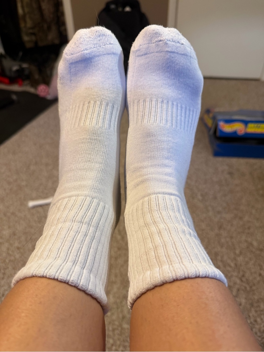 Classic White Crew Socks - Comfortable Everyday Wear - Used